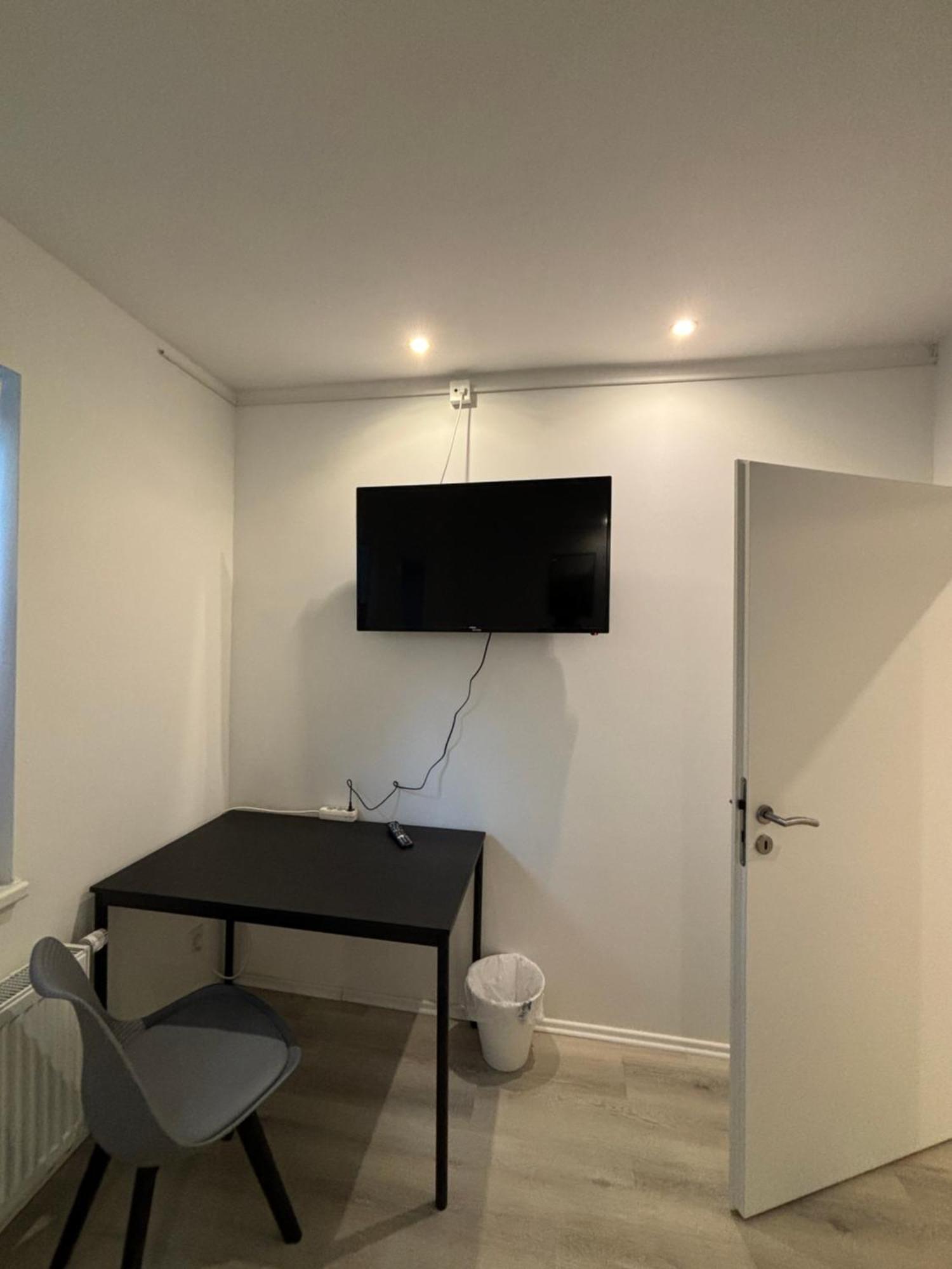 Harmony - 4 Schlafzimmer 2 Baeder Ganzes Apartement Meiningen Extérieur photo